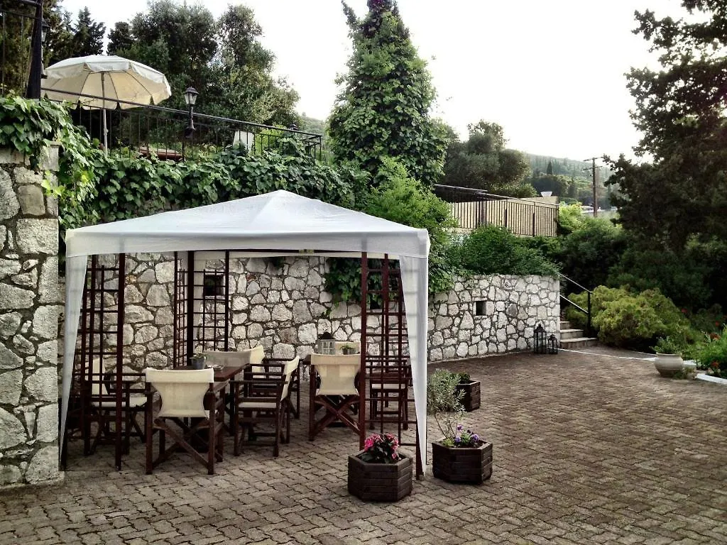 Kiki Apartments Fiskardo
