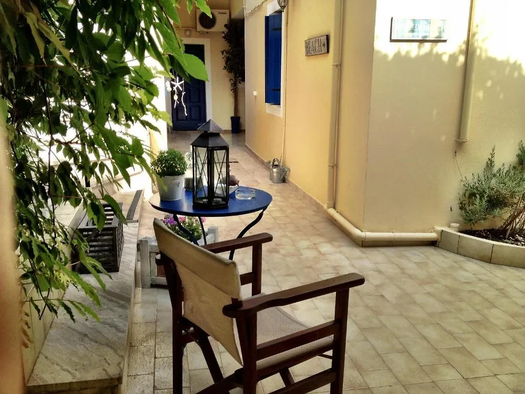 Kiki Apartments Φισκάρδο
