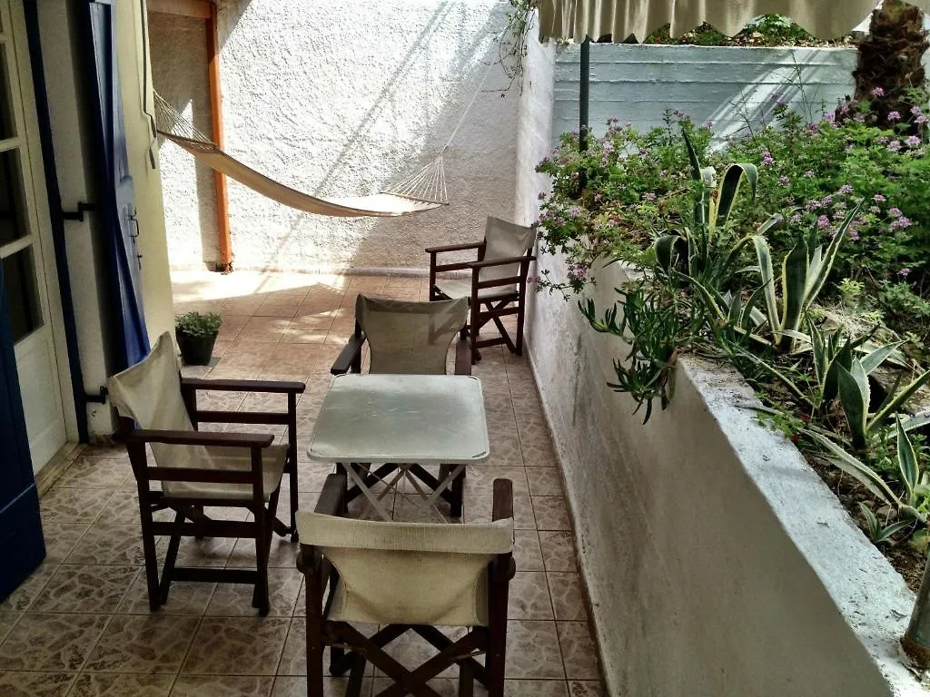 Kiki Apartments Fiskardo
